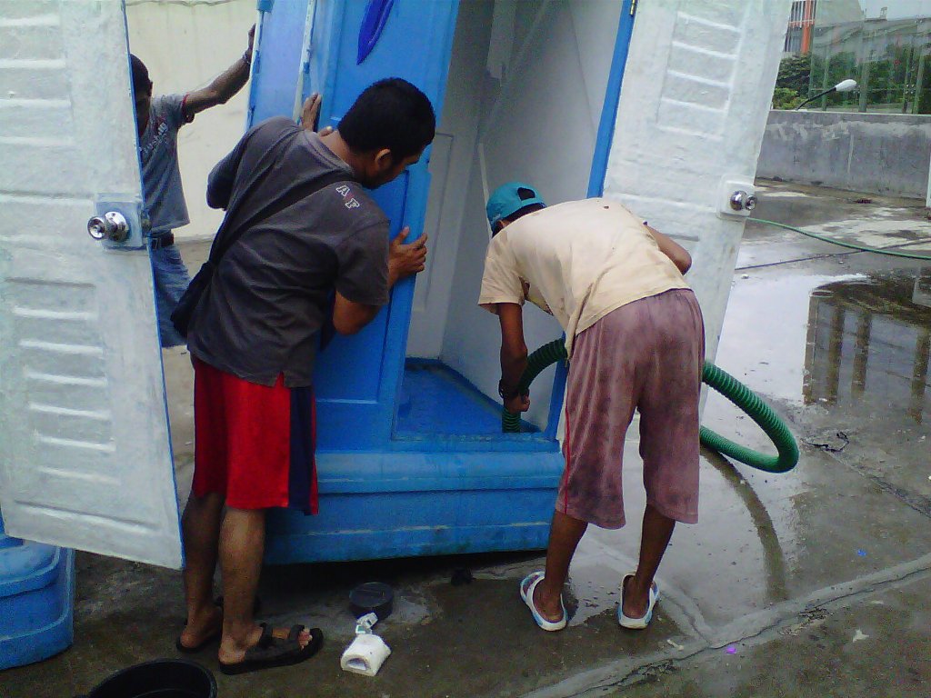 sewa-toilet-portable (4)